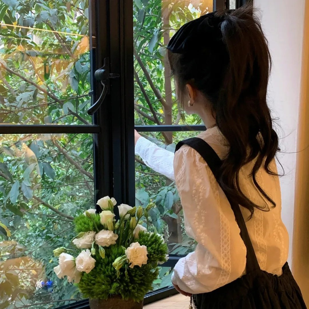 蝙蝠侠与哈莉·奎恩